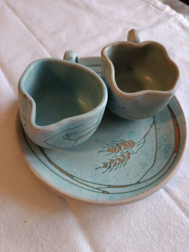 Set 2 tazzine con vassoio ceramica. Made in Italy