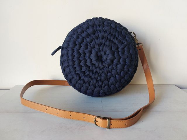 Bolso nuevo crochet Macaron azul marino
