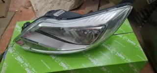 Faro Izquierdo Ford Focus 2012