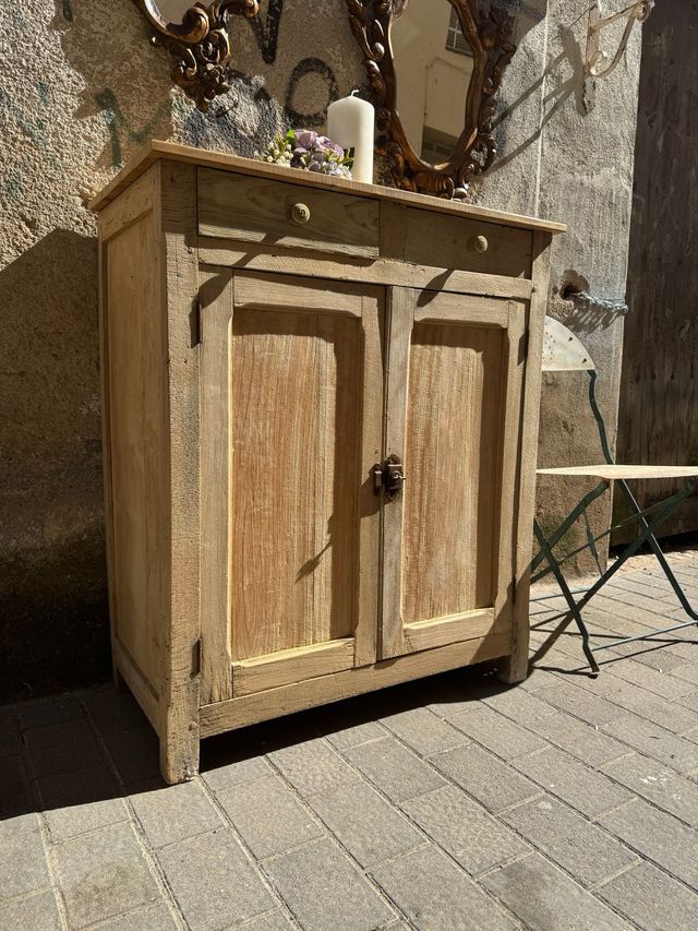Mostrador antiguo de masía . macizo . Francés. 