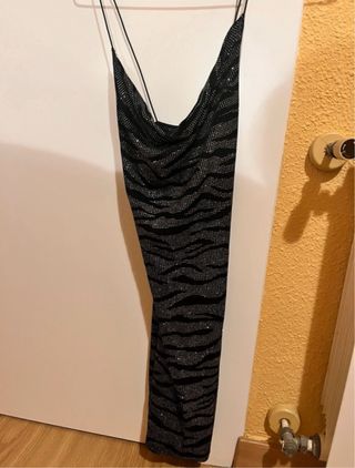 Vestido fiesta negro con brillos