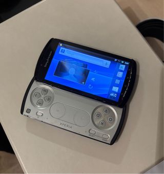 Sony Ericsson Xperia Play 2011