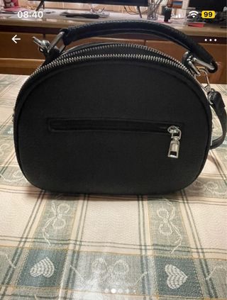 Borsetta pelle nera tracolla o mano