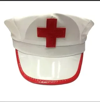 Gorra de enfermera blanca con cruz roja