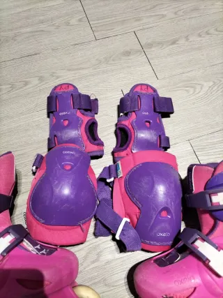 Patines Oxelo niña talla 28-30 + protecciones