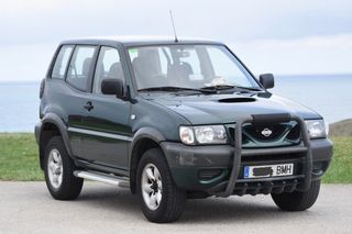 Nissan Terrano II 2001