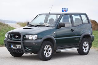 Nissan Terrano II 2001