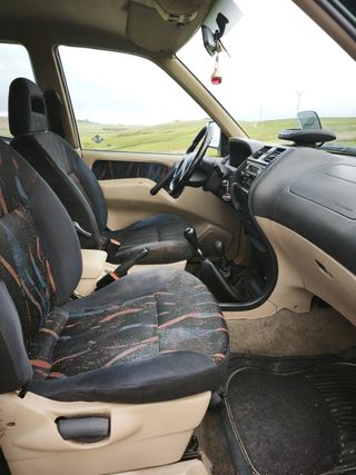 Nissan Terrano II 2001