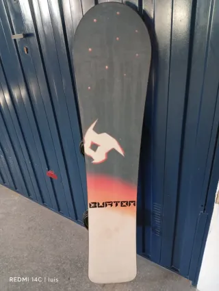 Se vende tabla SNOW BURTON modelo Clash 