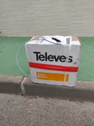 Cable U/UTP CAT5e LSFH Televes