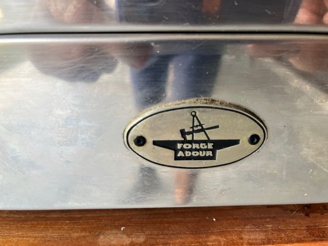 Ferro Elétrico Forge Adour 2500W