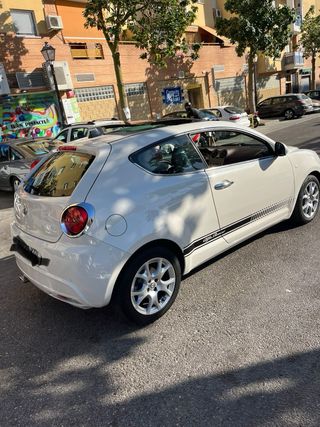 Alfa Romeo MiTO 2010