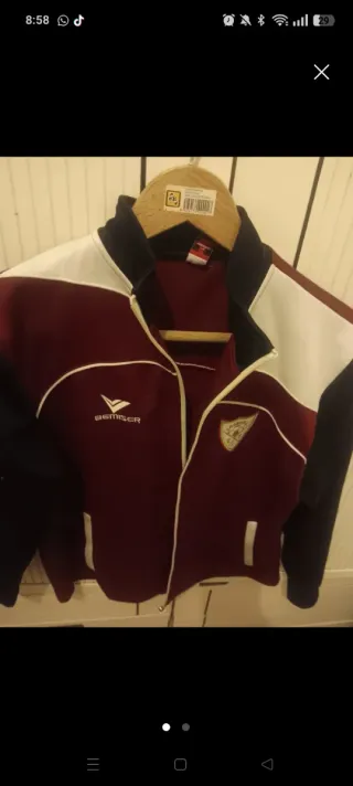 Sudadera Bemiser Roja y Blanca