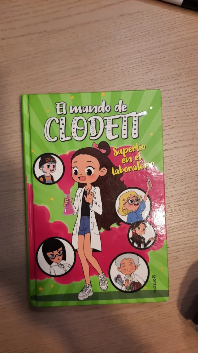 El mundo de Clodett. Superlío en el laboratorio.