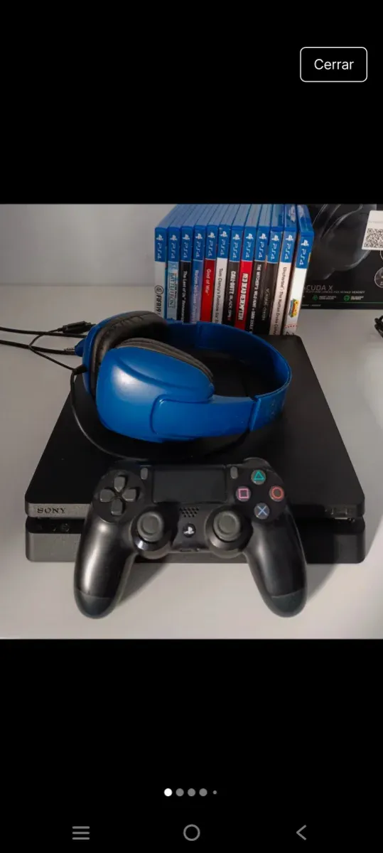 PS4 (PlayStation 4) Negra + Auriculares Azules