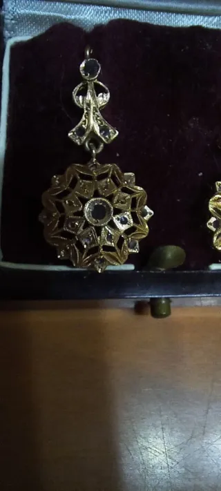 Pendientes Antiguos Oro en perfecto estado.