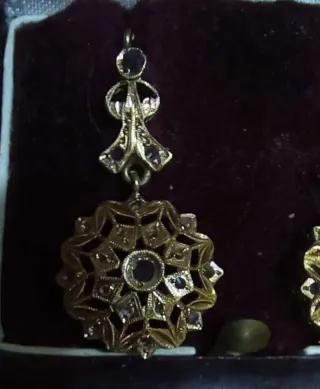 Pendientes Antiguos Oro en perfecto estado.