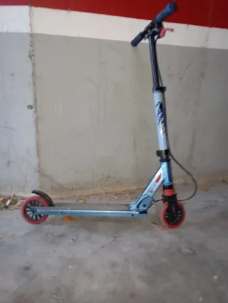 Patinete Oxelo Azul y Rojo