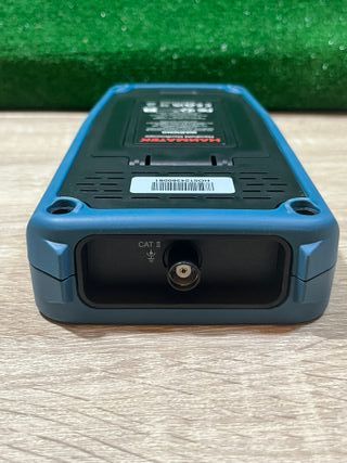 Multímetro y Generador 3-in-1 HANMATEK