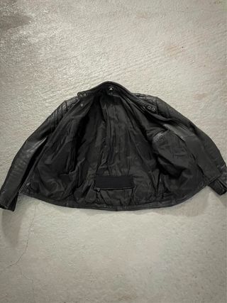 Chaqueta de cuero para moto con parche