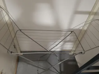 Tendedero plegable de metal