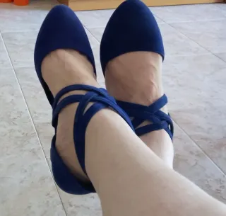 Zapatos azules de vestir y baile