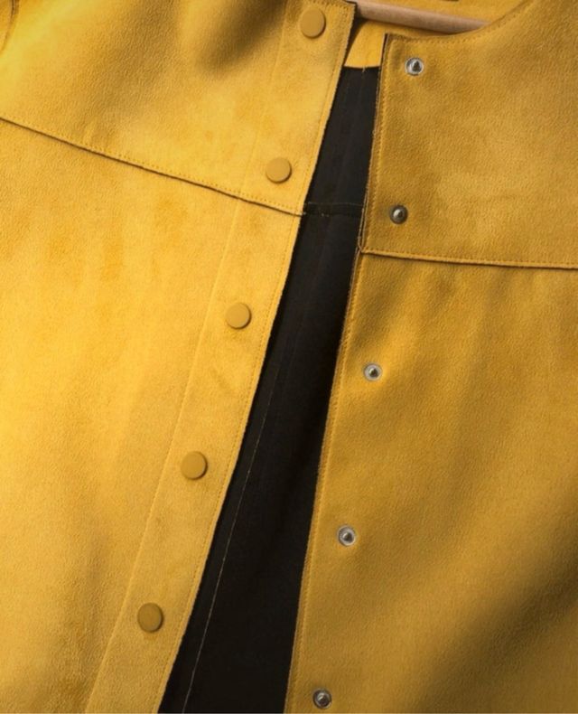 Chaqueta Zara amarilla