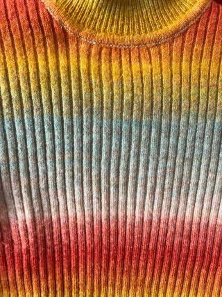 Jersey Bershka cuello alto multicolor