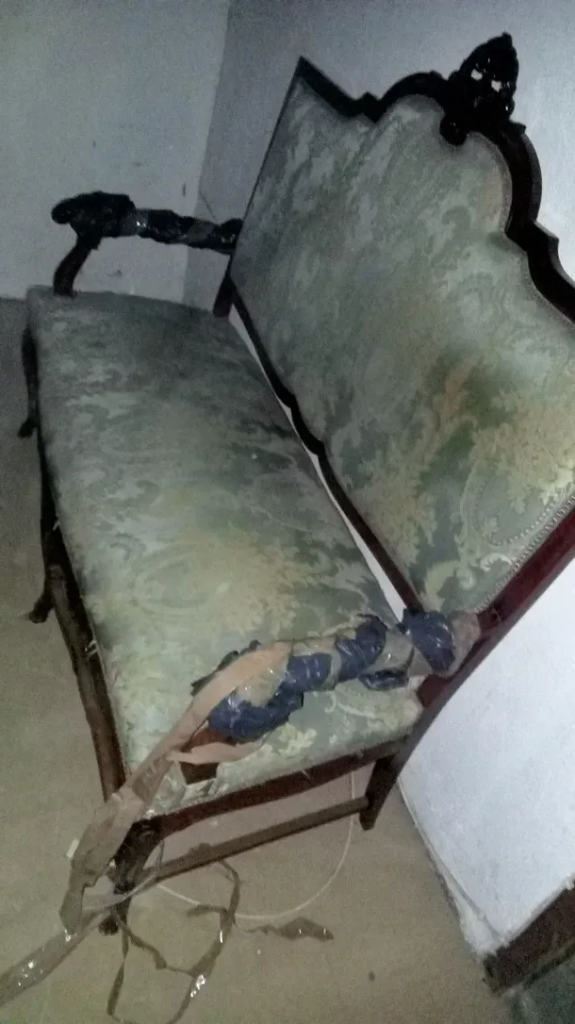 Sofá Luis XIV 3 plazas, Vintage. PERFECTO y Único