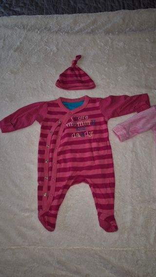Lote 2 pijamas bebé 