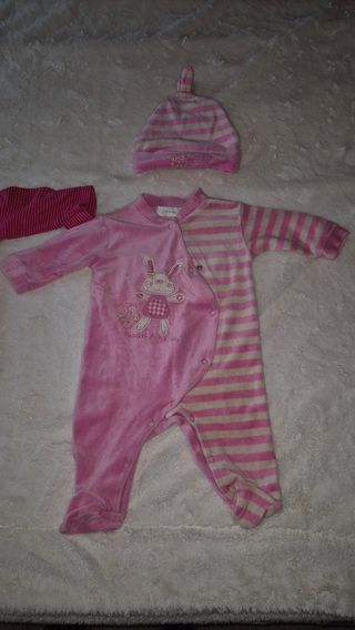 Lote 2 pijamas bebé 