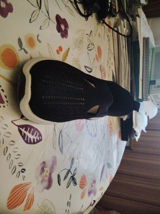 Zapatillas ortopédicas negras