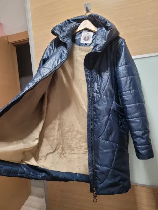 Abrigo acolchado azul talla M