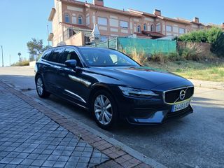 Volvo V60 2.0 B4 D 197cv Momentum Auto 2021