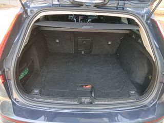 Volvo V60 2.0 B4 D 197cv Momentum Auto 2021