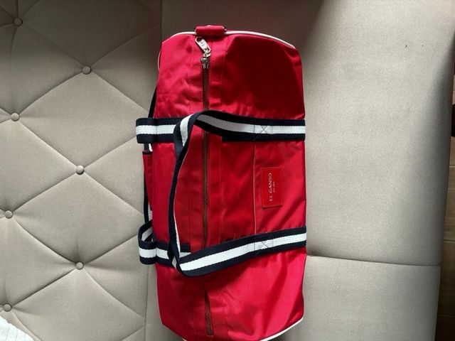 Bolsa de viaje El Ganso roja