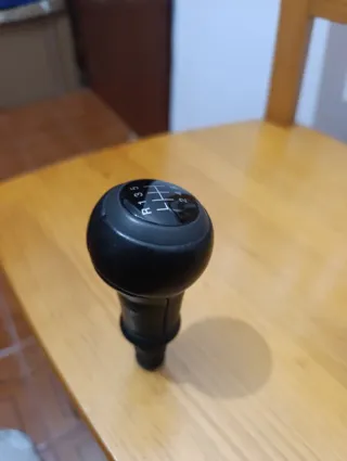 Pomo Palanca Cambios Seat Ibiza Sport apenas uso