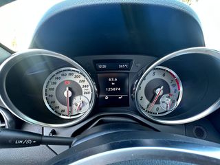 Mercedes-Benz SLK 2011