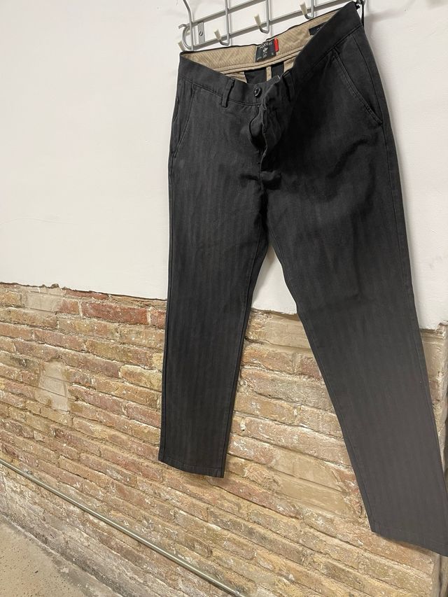 Pantalones Dockers Gris Oscuro Talla 31