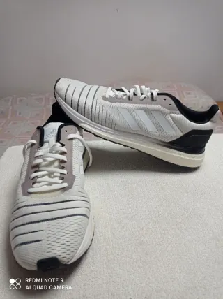 Bambas Adidas Boost (42)