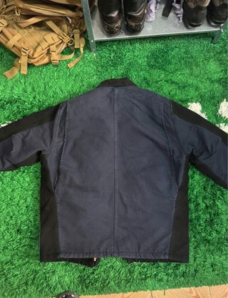 Chaqueta Carhartt Retro Negra y Azul
