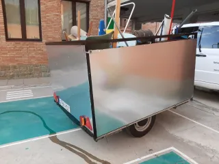Remolque de carga metálico