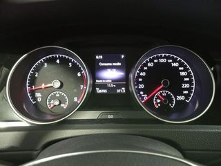 Volkswagen Golf Sport BMT