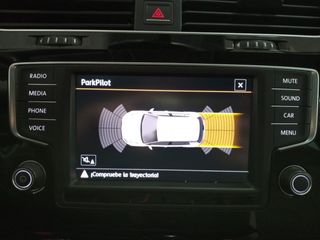 Volkswagen Golf Sport BMT