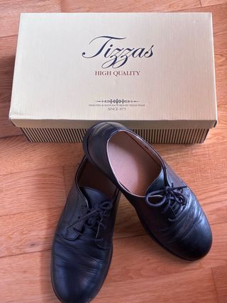 Zapatos Tizzas niño comunión. Talla 37