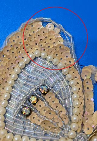 Farfalla decorativa paillettes e perline