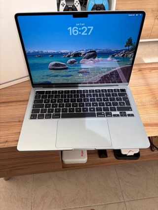 MacBook Air 13 M4 16/256GB Azul 2025+extras