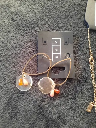 Conjunto Misako Pendientes y Collar