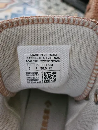 Botas Converse borreguito marrones y blancas