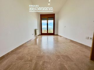 Piso en venta en Llevant en Igualada